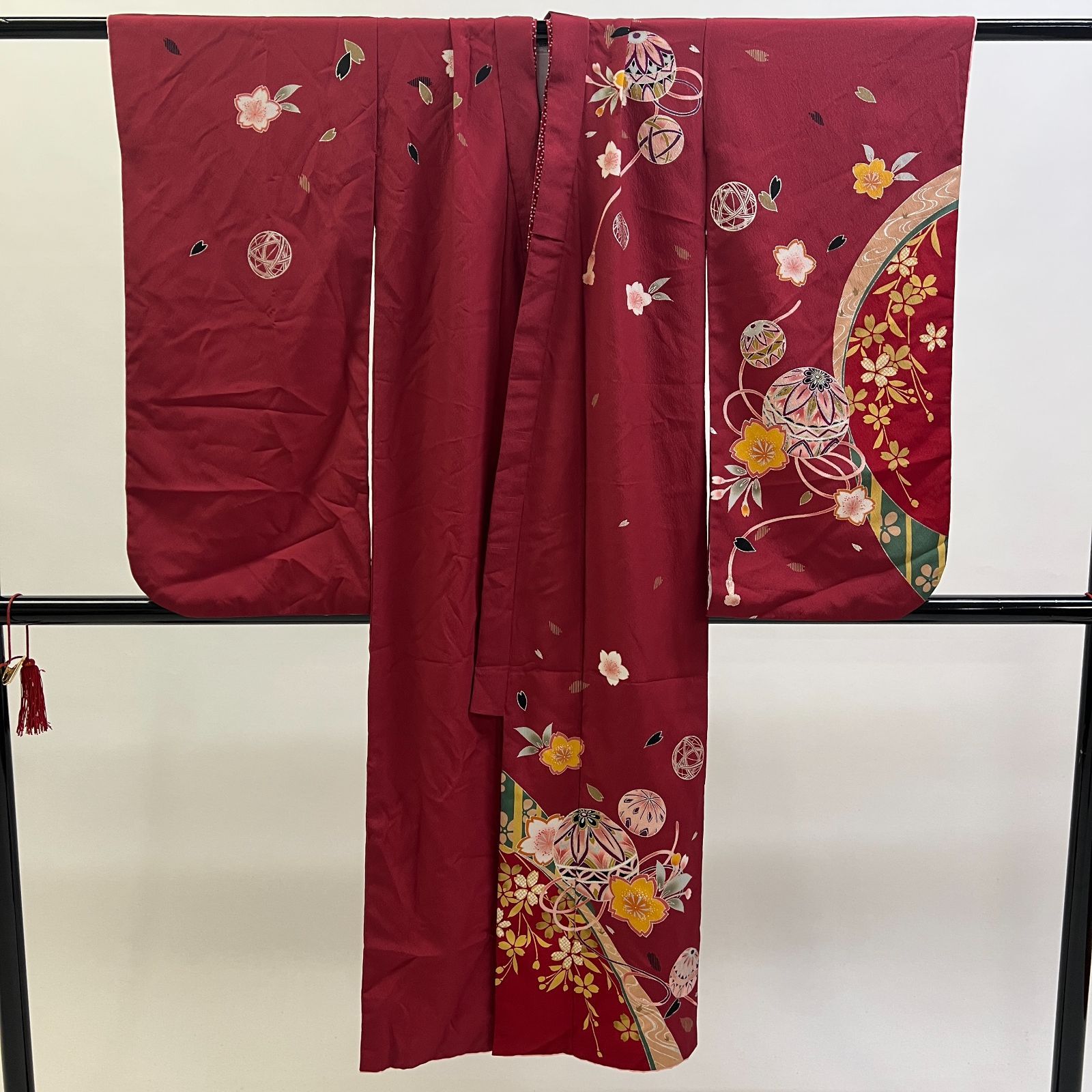 七五三 753 四つ身着物 四ツ身着物 中古品 リメイク エンジ色 7歳 7