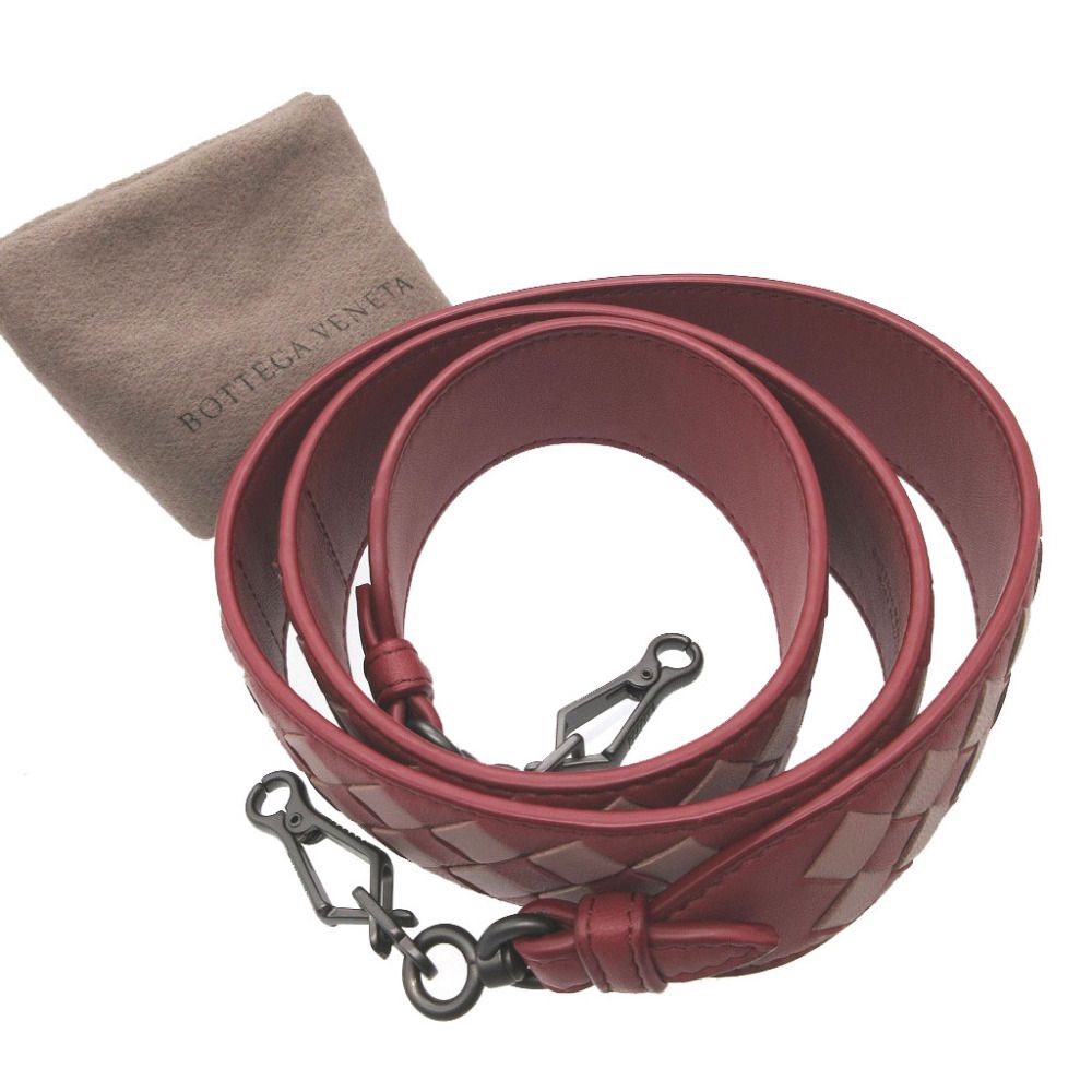 新品同様 ボッテガヴェネタ 563992 イントレチャート レザー レッド 赤