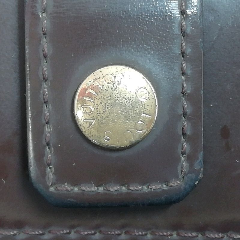 ジップ 2つ折り財布