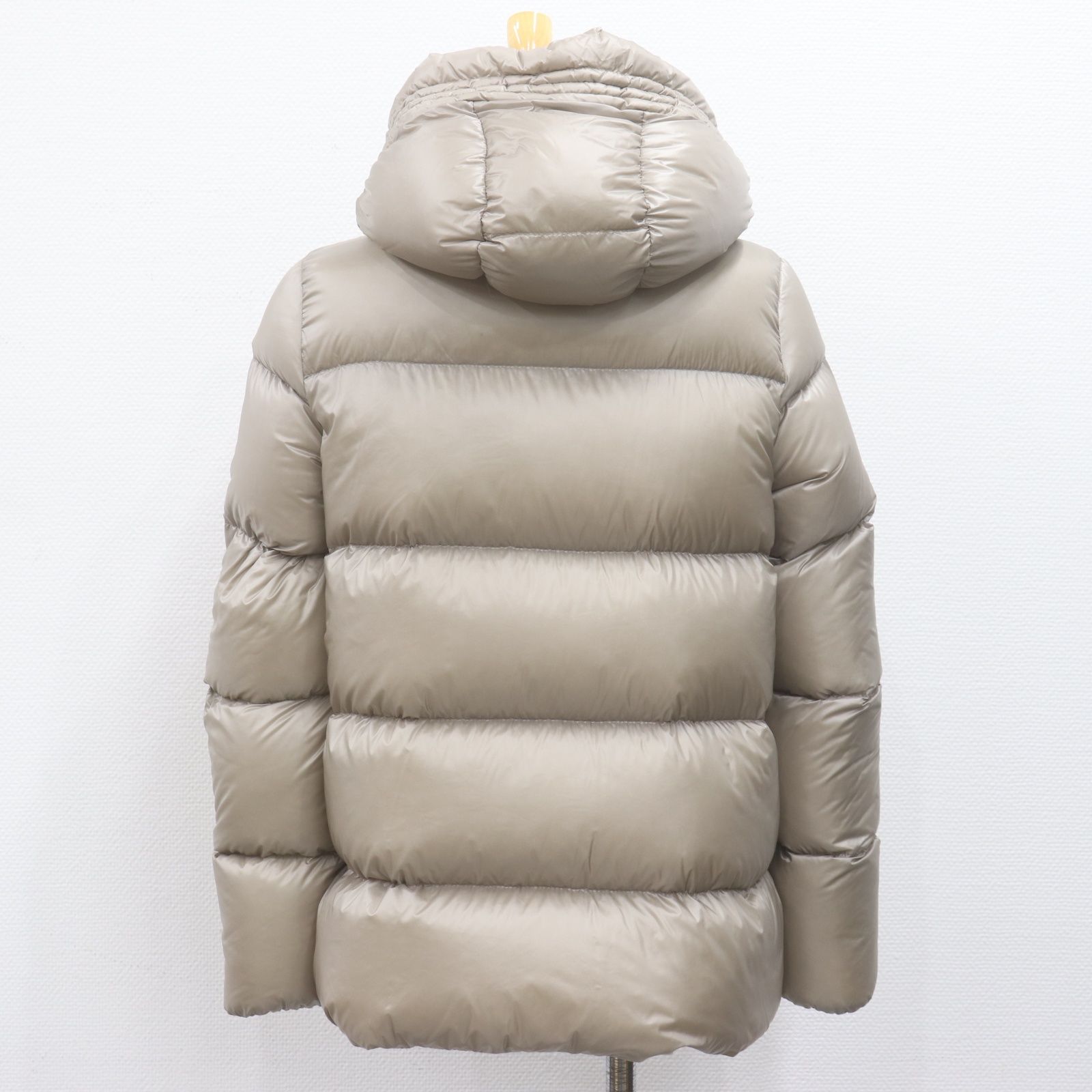 ITDI9O23P7HW 国内正規品 MONCLER モンクレール SERITTE