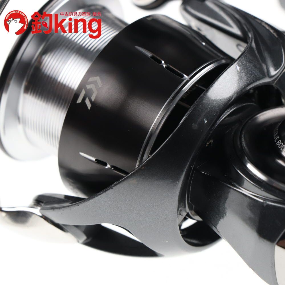 DAIWA - 【中古/美品】 ダイワ 24 ルビアス PC LT 3000-XH   /Q194M ダイワ 24 ルビアス PC LT 3000-XH /Q194M 美品 アオリイカ