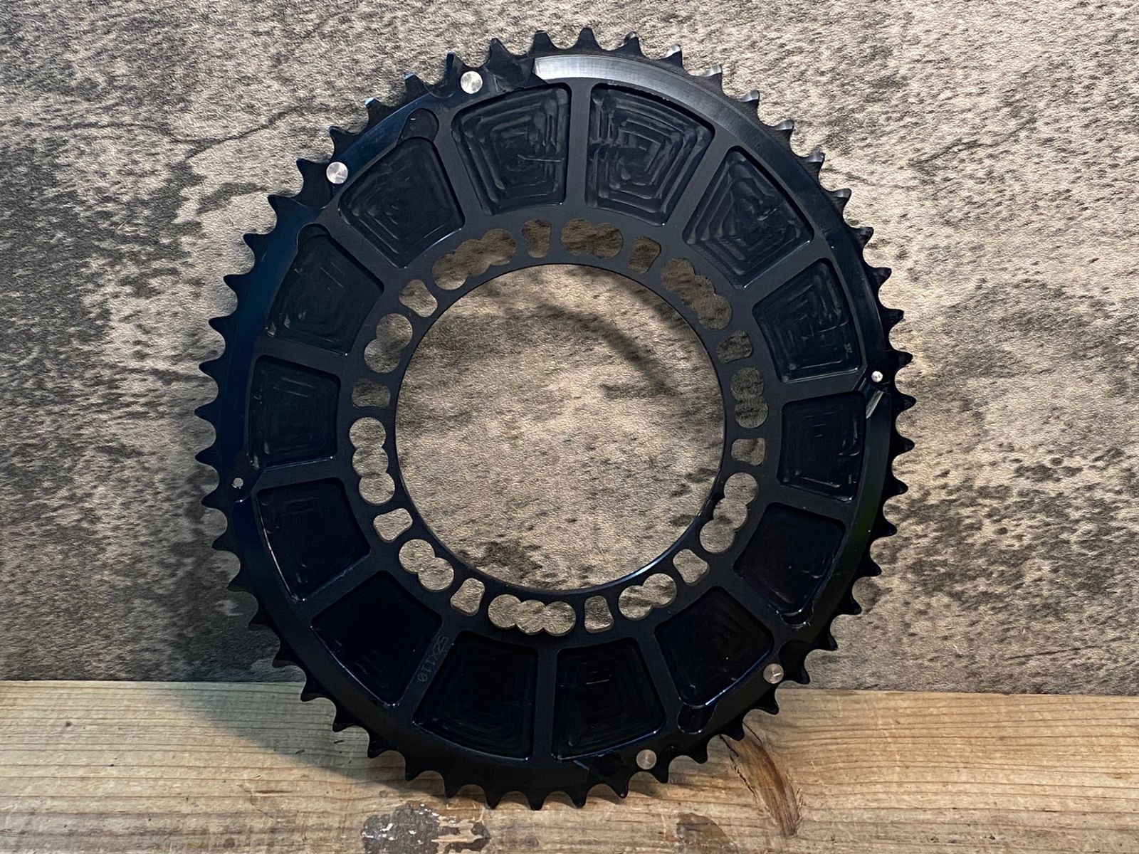 ROTOR QRINGS 楕円チェーリング 52 T JG679 ローター ROTOR