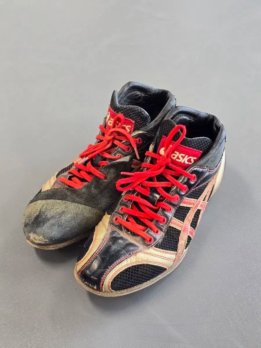 Asics アシックス ゴールデンステージ ジン 野球シューズ