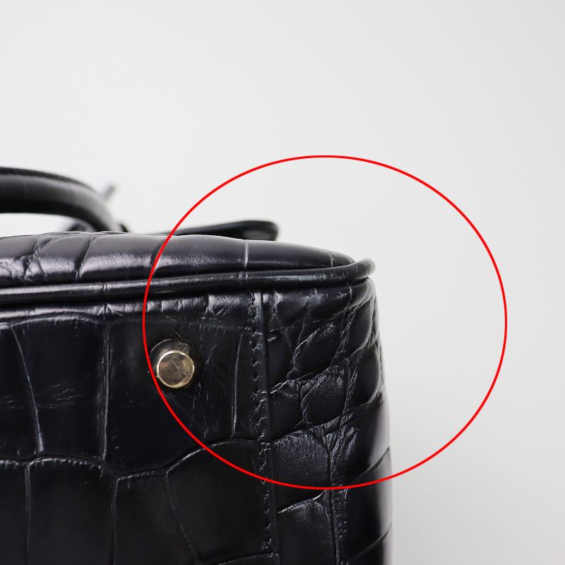 アニヤハインドマーチ  クロコ型押し　カーカー  ボストンバッグ　 ブラック アニヤハインドマーチ カーカボストンバッグ 黒 アニヤハインド