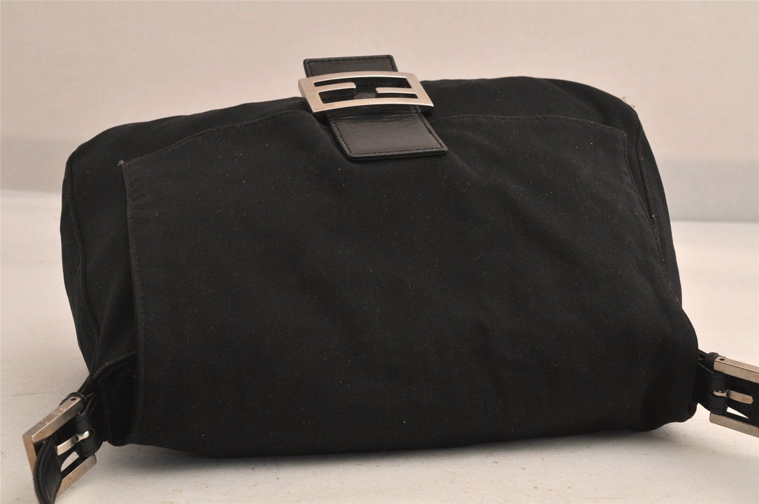 FENDI フェンディ マンマ バゲット ショルダーハンドバッグ