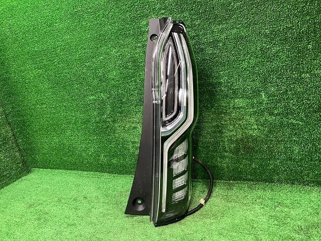 N-BOX JF4 右テールランプ テールライト カスタム G L ホンダセンシング イチコ D186 33501-TTA-J01 NH731P