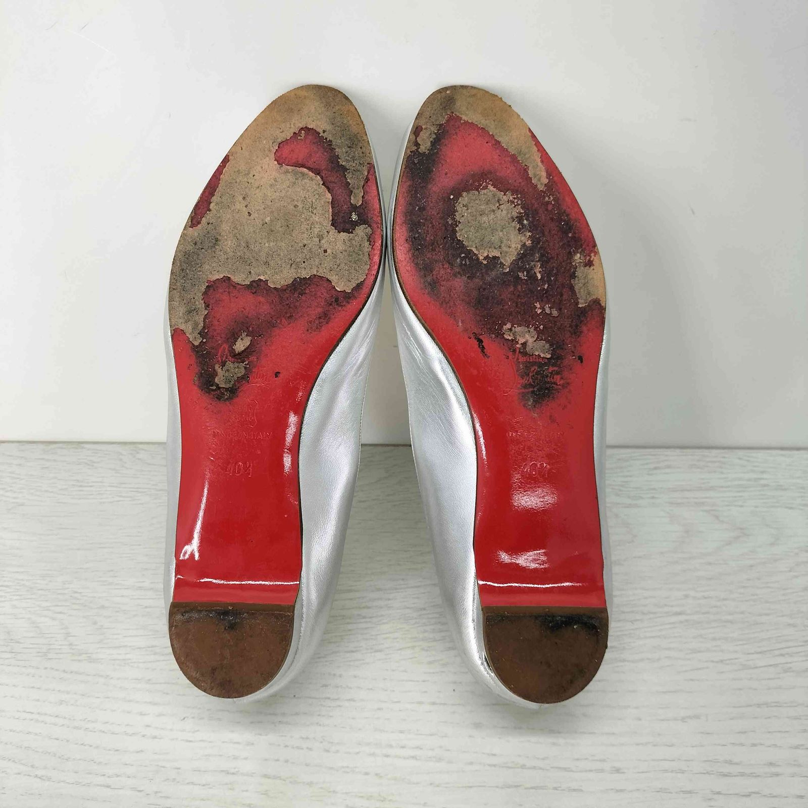 ルブタンベルトパンプス クリスチャンルブタン CHRISTIAN LOUBOUTIN ベルトデザイン
