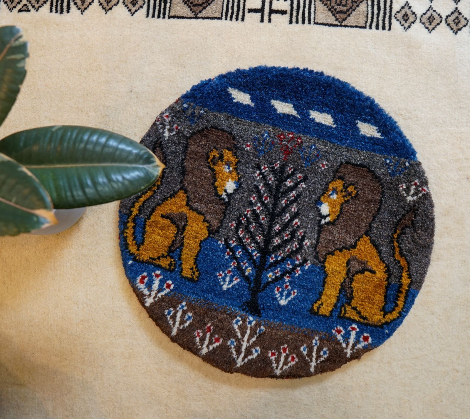 カシュクリギャッベ (リーズバフト）ペルシャ絨毯 ギャベ カシュクリ