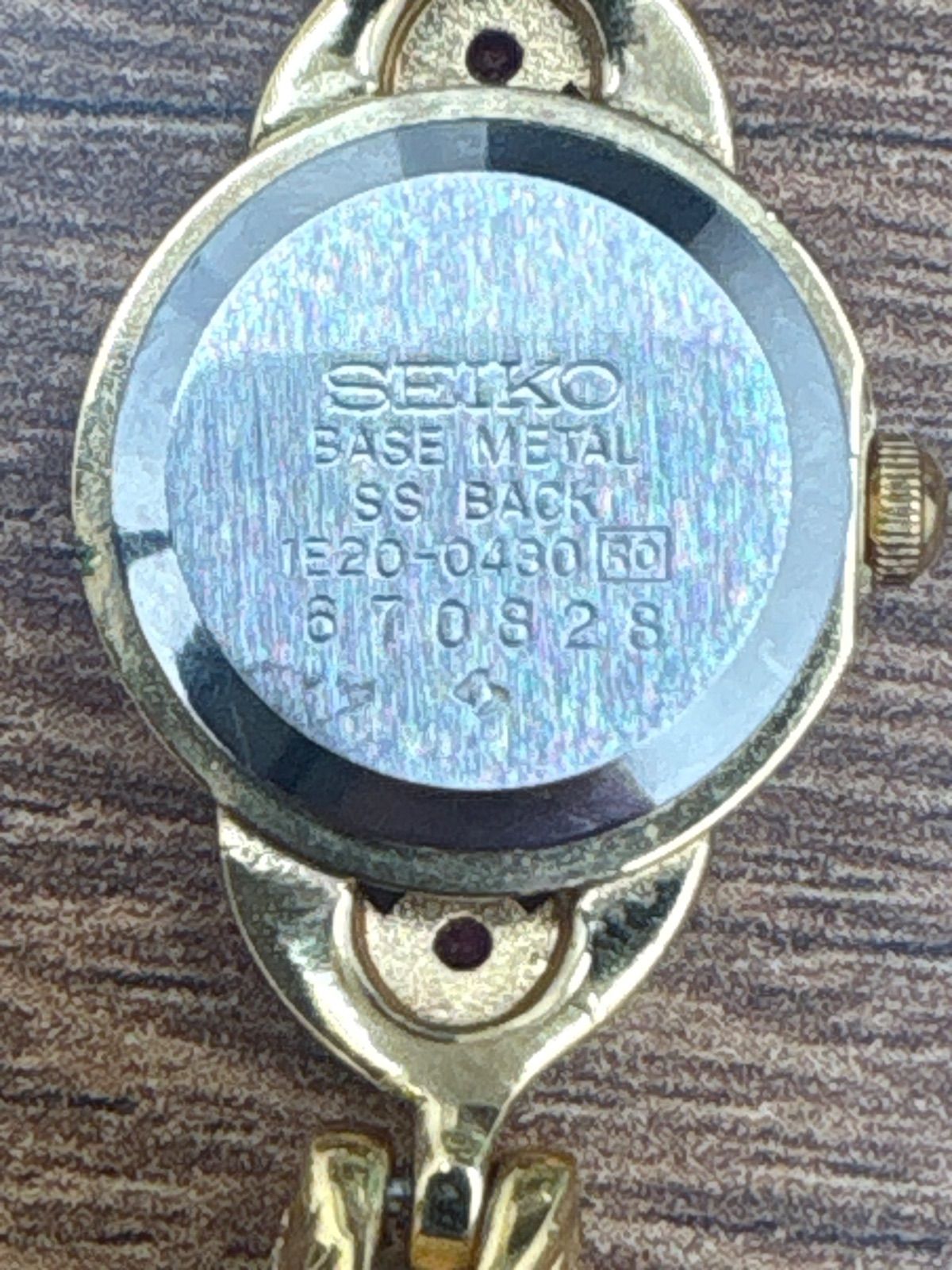 SEIKO セイコー ティセ ブレス型クォーツ腕時計 電池交換済