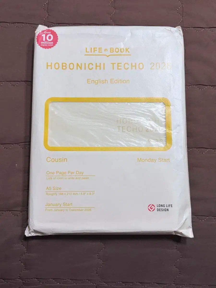 ほぼ日手帳 2026 カズン a5 英語 月曜始まり