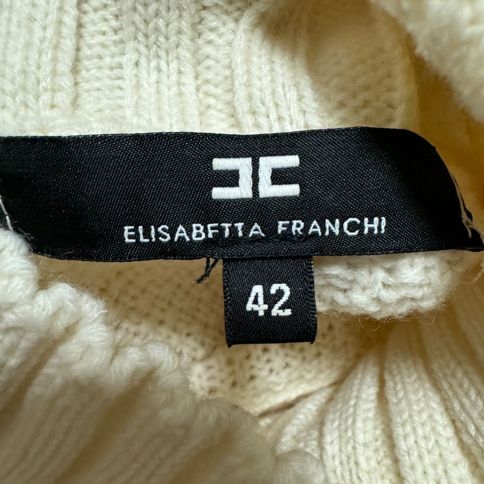 【専用】エリザベッタフランキ　ニットセーター　タートルネックモックネックイタリア Z955 ELISABETTA FRANCHI エリザベッタフランキ タートルネックニット