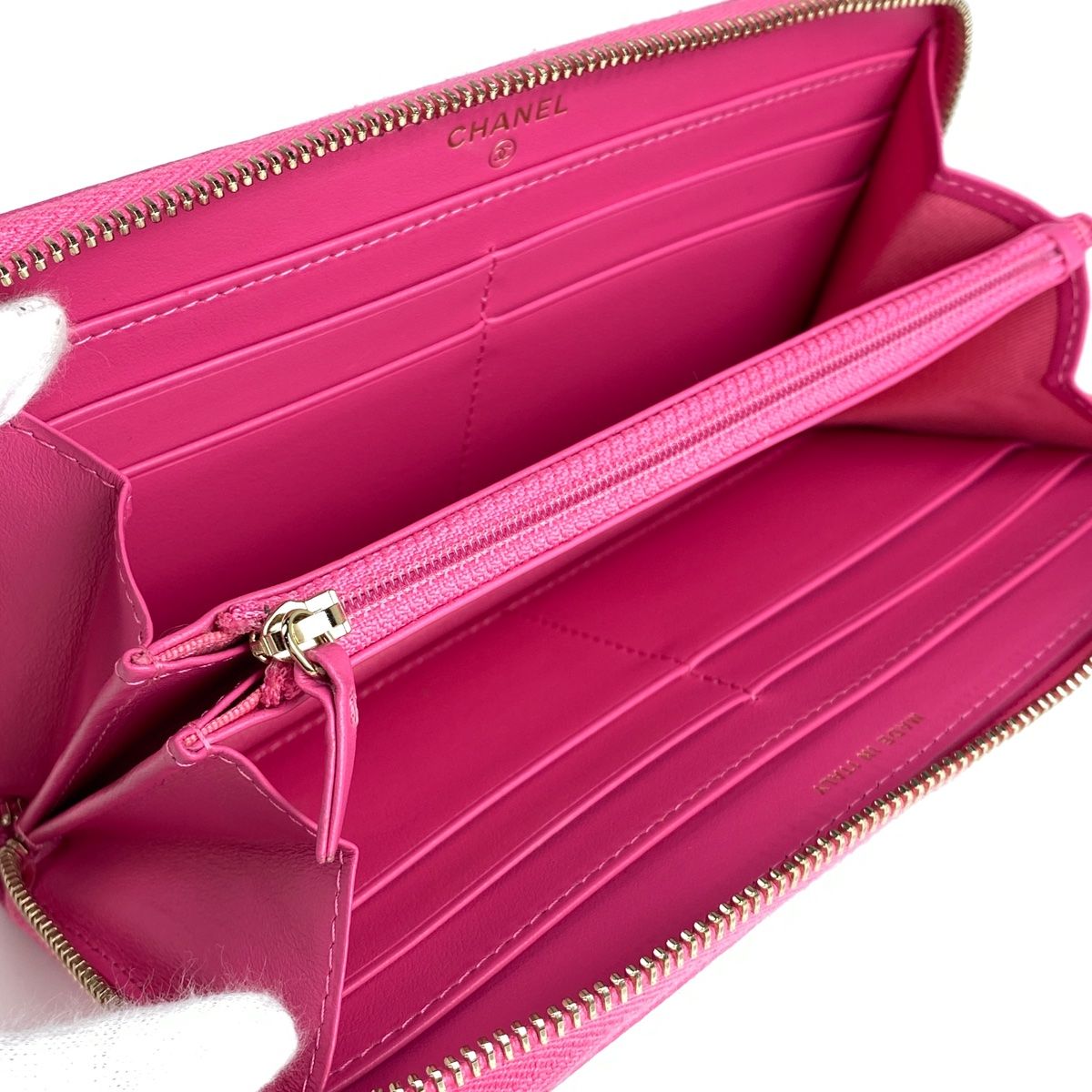 シャネル CHANEL カメリア ラウンドファスナー 長財布 ココマーク 長