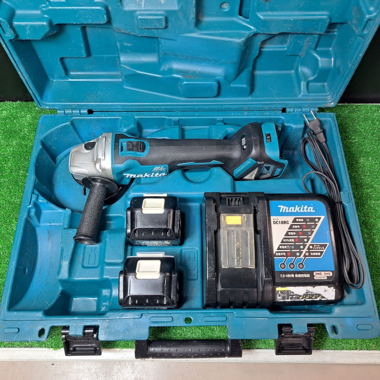 マキタ makita 100mmコードレスディスクグラインダ GA412DRGX 岩槻店