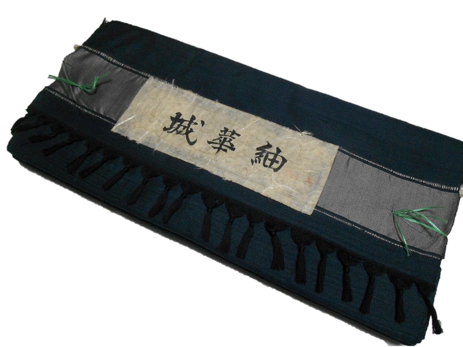 平和屋着物○本場大島紬 白大島 名匠たかし 7マルキ 白鳳 証紙付き