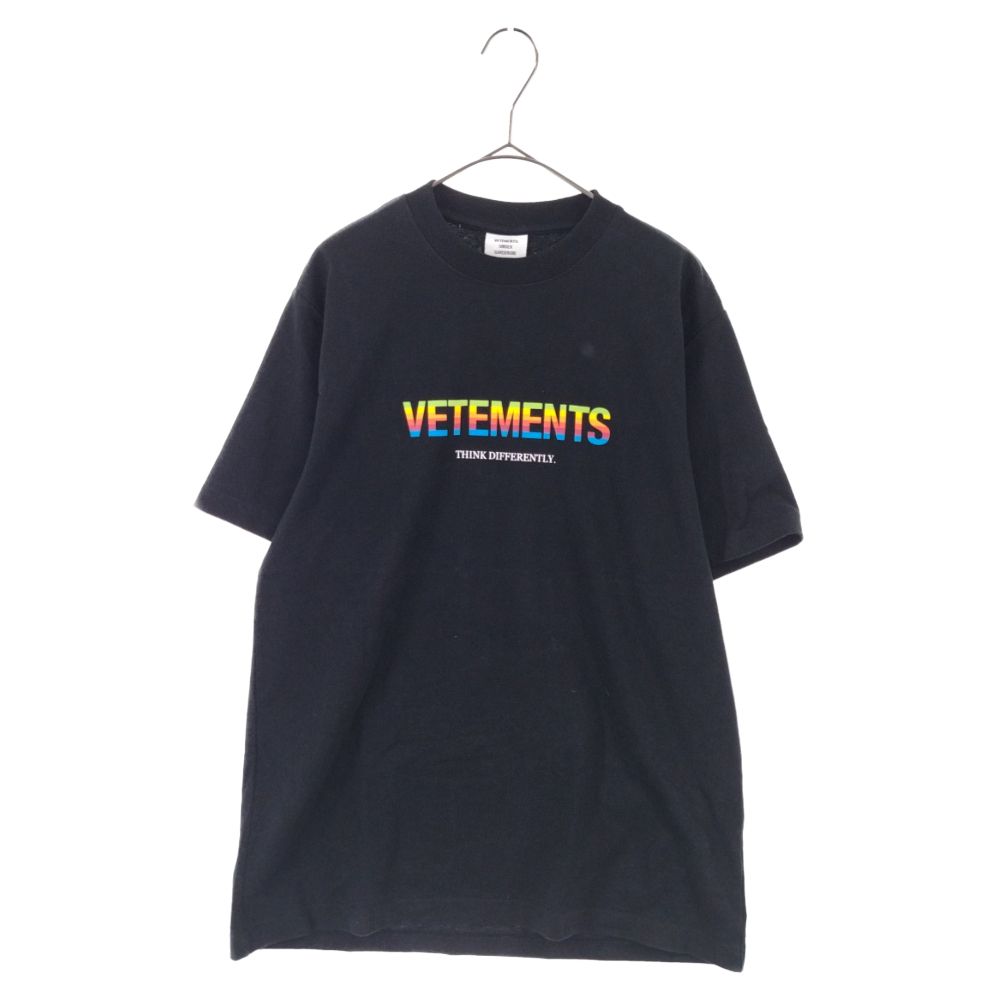 VETEMENTS (ヴェトモン) 21SS マルチカラーロゴプリントTシャツ 半袖Tシャツ UE51TR620B ブラック 半袖Tシャツ
