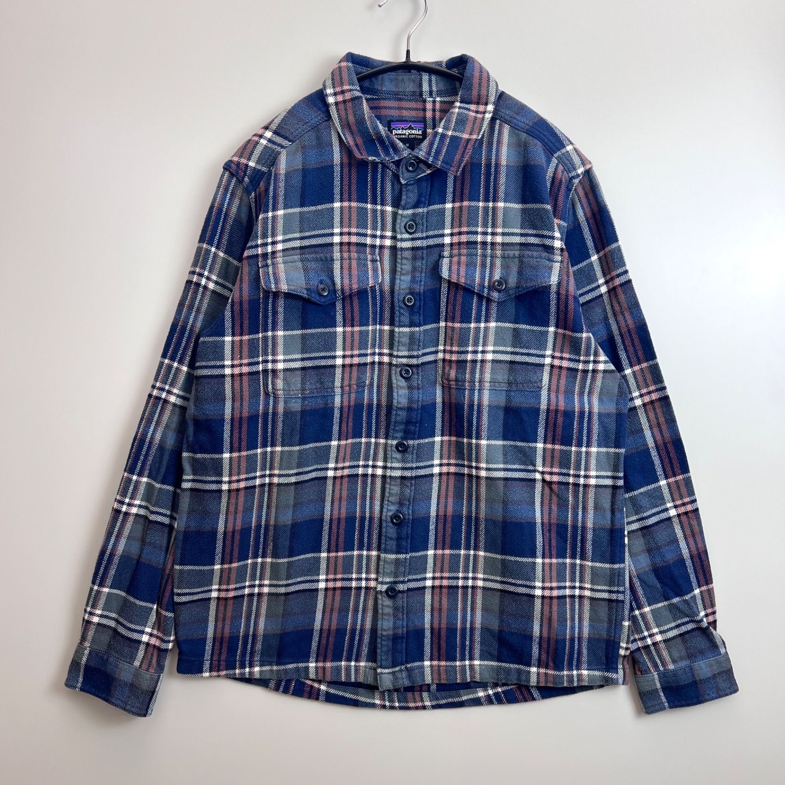 patagonia 2025 Ms Fjord Flannel Shirts 42401 M パタゴニア オーガニックコットン メンズ フィヨルド フランネル シャツ ネルシャツ ネイビー 現行