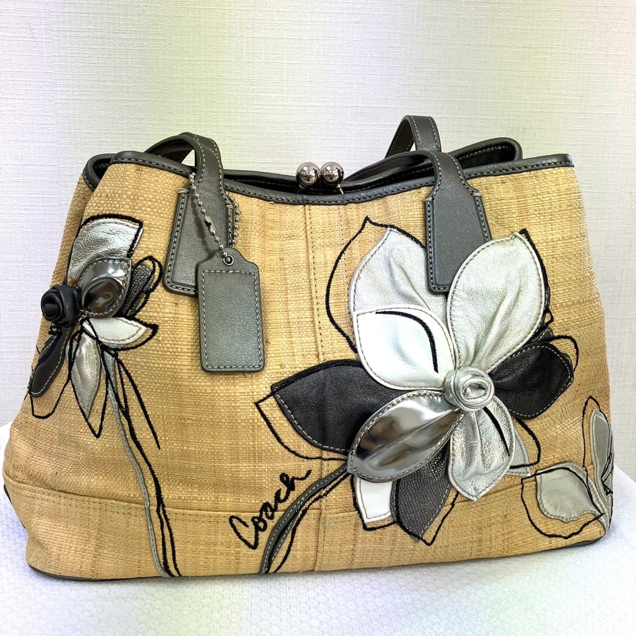 COACH がま口 トートバッグ ストロー フラワー ハンプトンズ