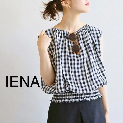 わせていた IENA シャーリングノースリブラウス☆の通販 by