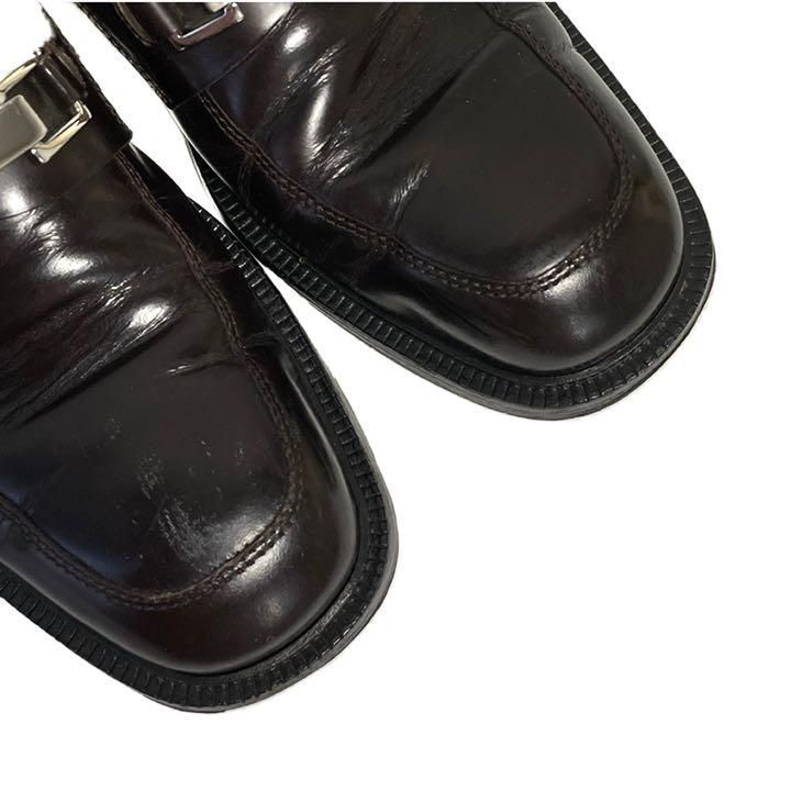 GUCCI グッチ　ローファー　ビジネスシューズ　レザー　ブラック　革靴 ☆関税込み☆Gucci ビー（ハチ）付き レザー ローファー (GUCCI