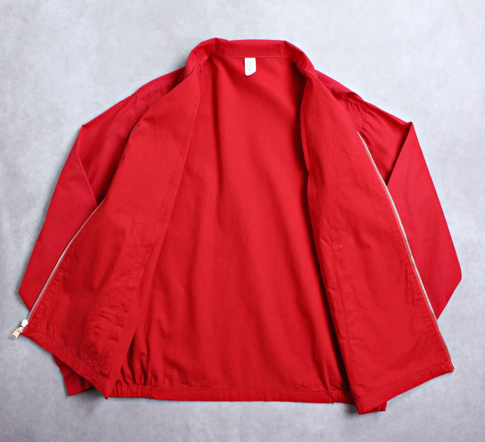 古着 ヴィンテージ 60s ハーフジップ襟付きスエット 赤 60s ヴィンテージ スウェット half zip fade サンフェード