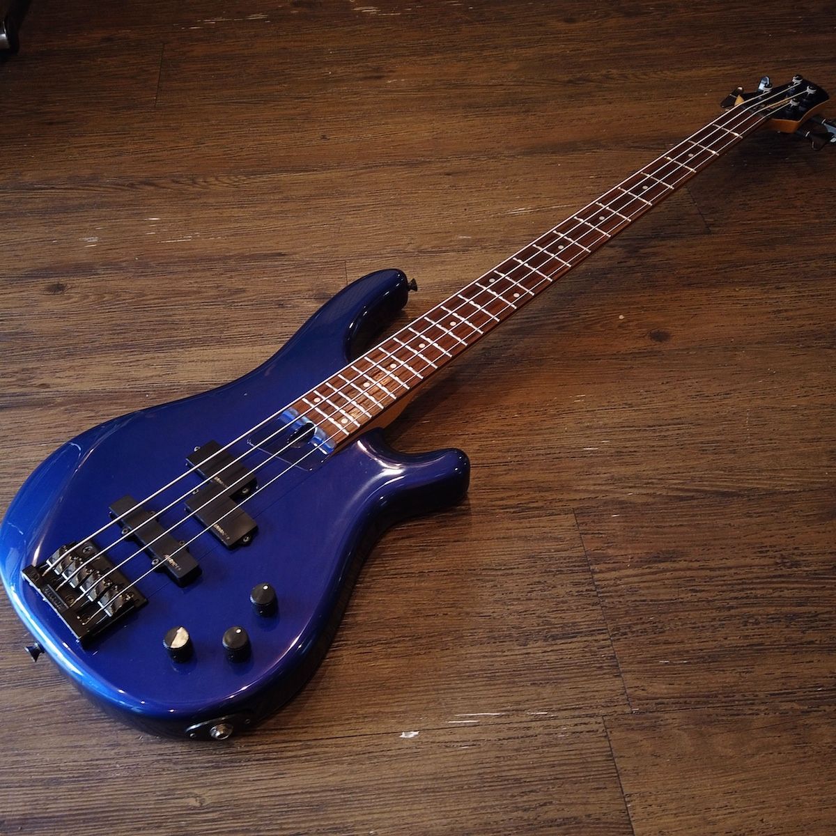 Fernandes フェルナンデス FRB-60 Electric bass エレキベース