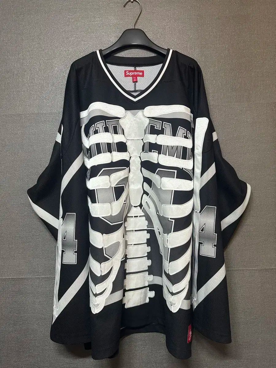 雷市場（ポンジャン）商品韓国直送】 XXL ） Supreme(シュプリーム 