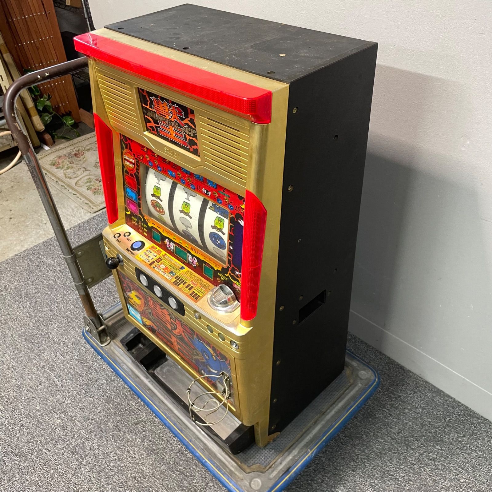 ジャンク品スロット台　サミー　獣王 ジャンク品スロット台 サミー 獣王 ビデオスロット「獣王～BEAST