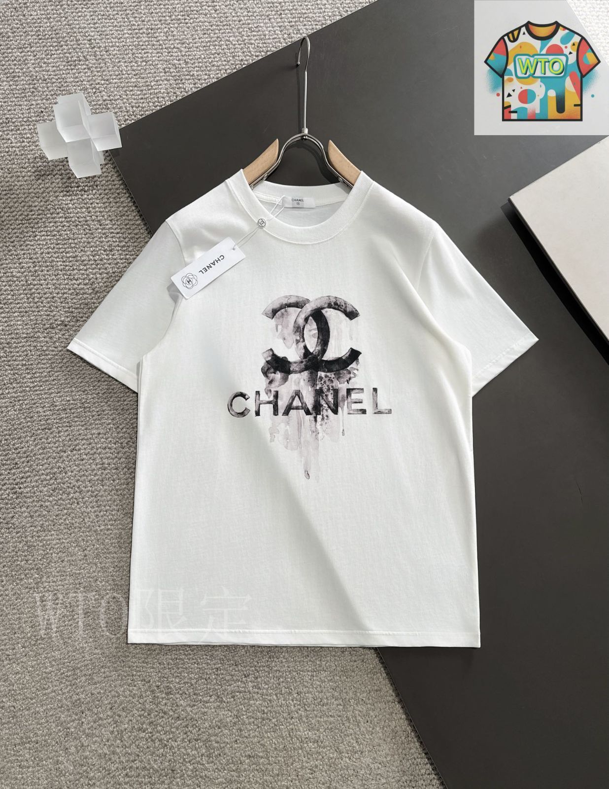 2025SS 最新作♡ CHANEL Ｔシャツ 襟付き 2025SS 最新作♡**【CHANEL】 Tシャツ 襟付き (CHANEL/Tシャツ