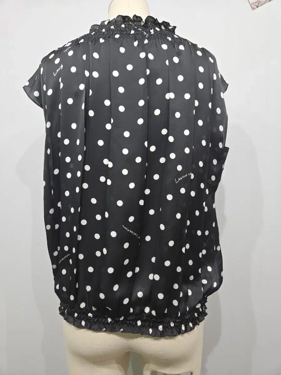 LANVIN ブラック ドット ノースリーブ ブラウス スリーブレス