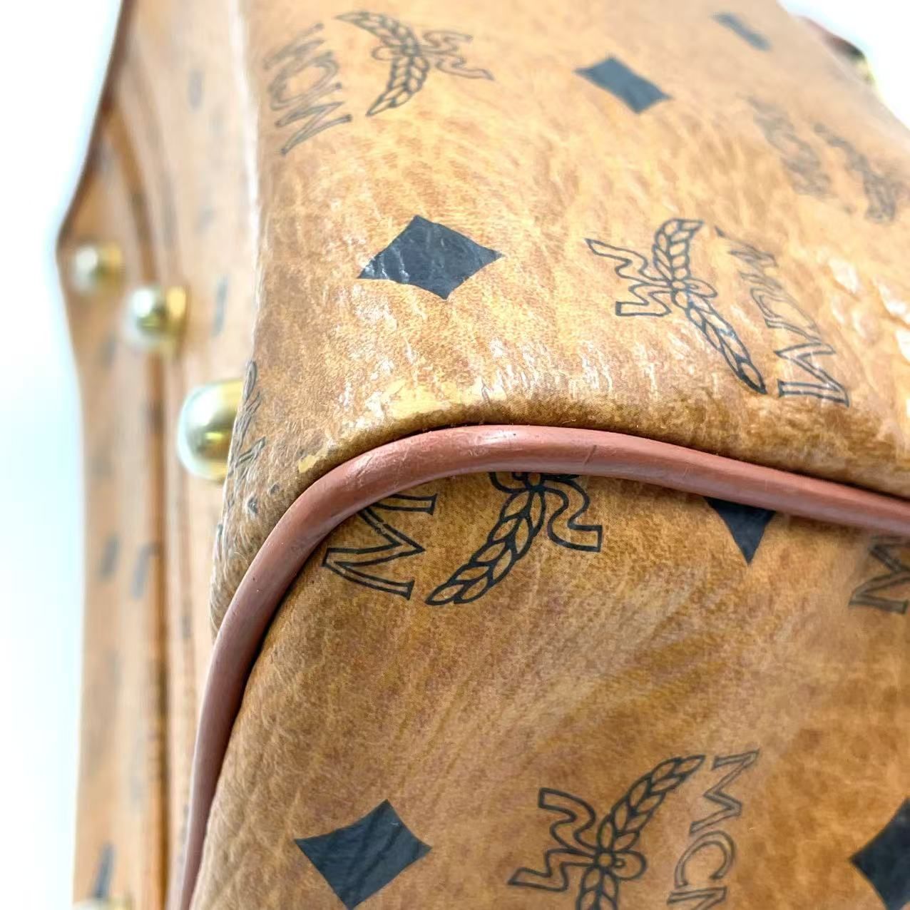 MCM ヴィセトス ハンドバッグ Visetos 総柄 ロゴプレート レザー