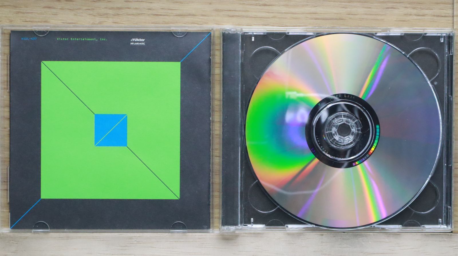 国内盤CD☆サカナクション/Sakanaction□ DocumentaLy（初回限定盤A