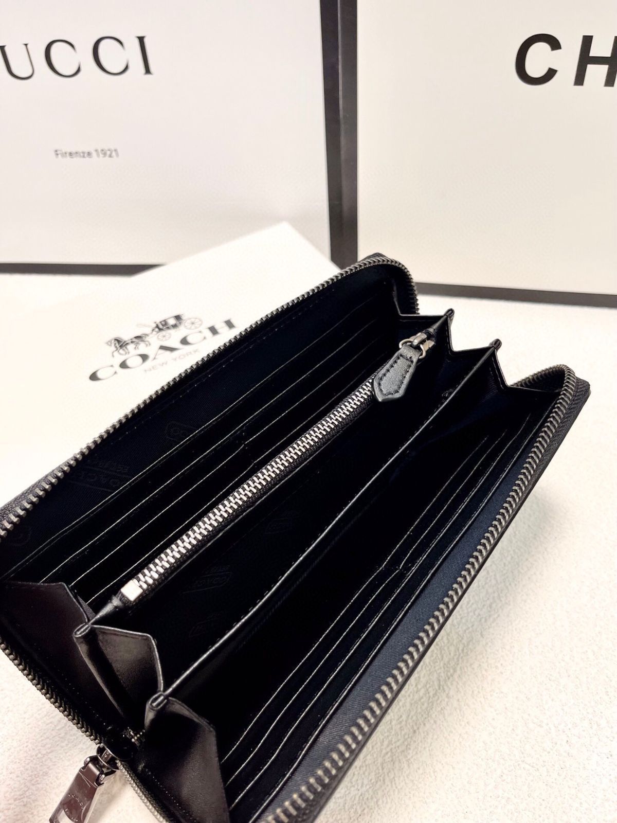 きくじじー 様　売約済み品　✅【美品】定価7.7万　コーチ メンテ済み 今日特価】COACH コーチ 専門店モデル 送料無料 在庫限定セール