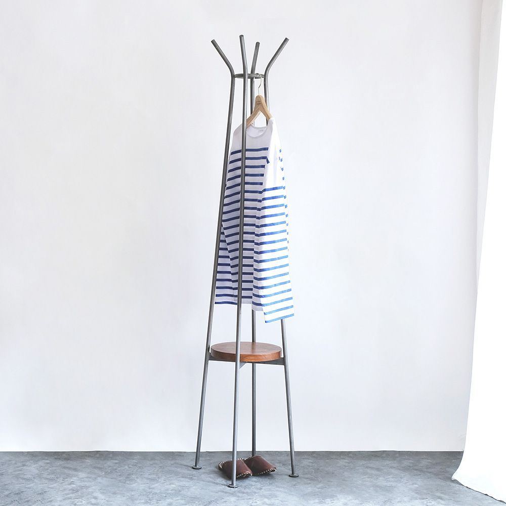 スペースを利用できるアイアンウッドのコートハンガー 2サイズ 日々に寄り添ってくれるコートハンガー! L サイズ