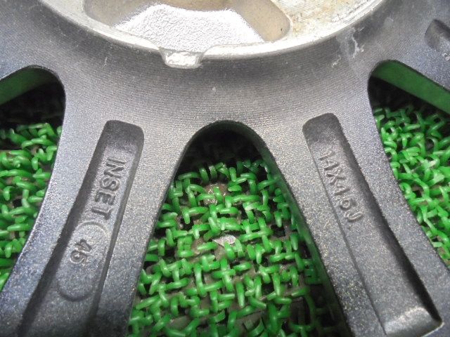 ヨコハマタイヤ