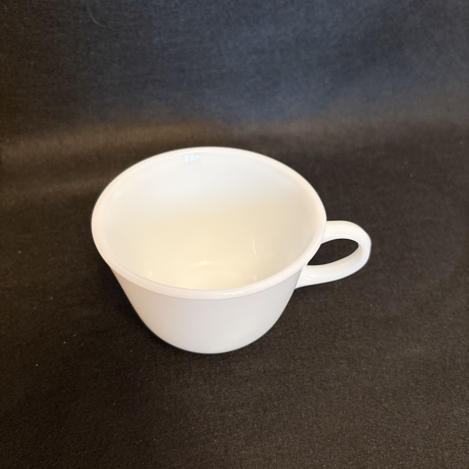 オールドパイレックス（Old Pyrex）ミルクガラス カップ 4個
