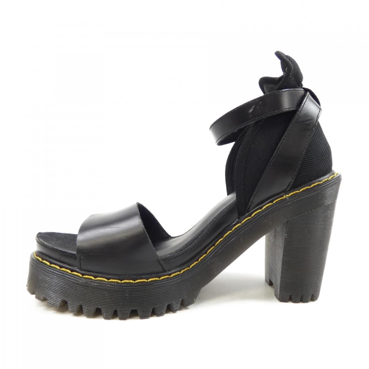DR.MARTENS