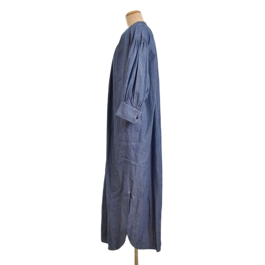 ハイク HYKE 22SS CHAMBRAY GATHERED DRESS シャンブレー ワンピース 長袖 ロング 1 青 ブルー 221-16126 033