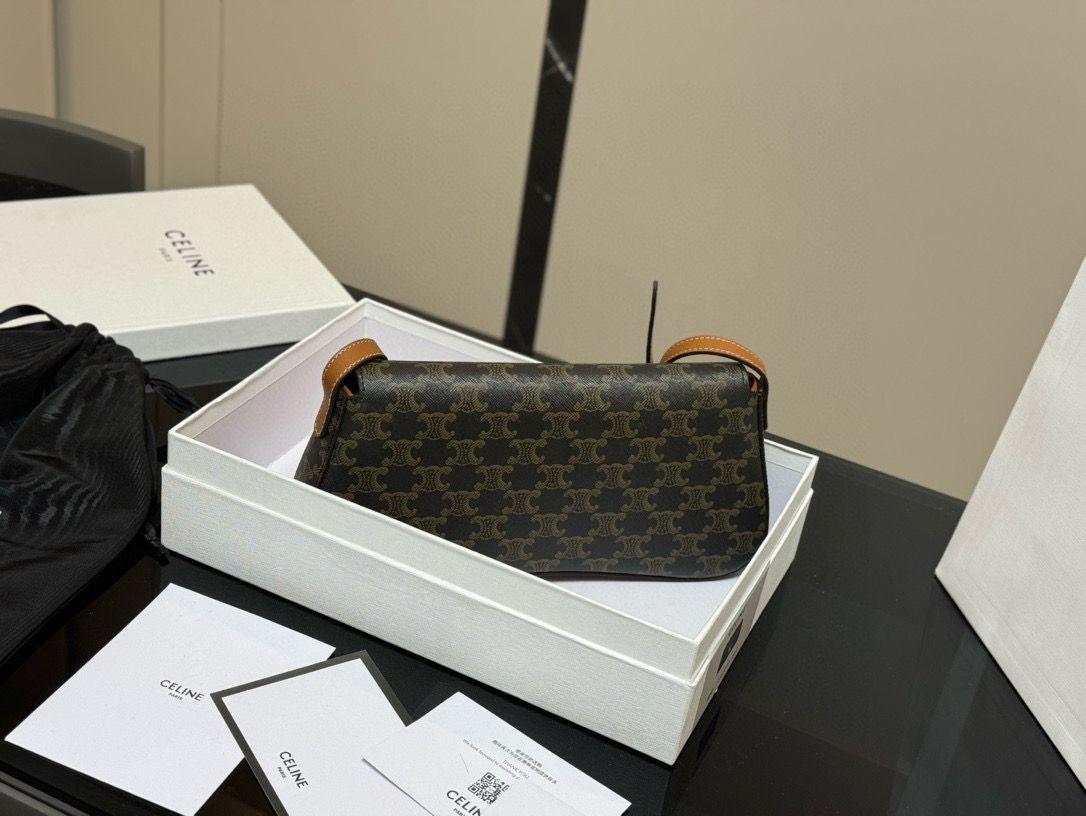 Celine] ローラ アンダーアームバッグ - 専用ボックス付き