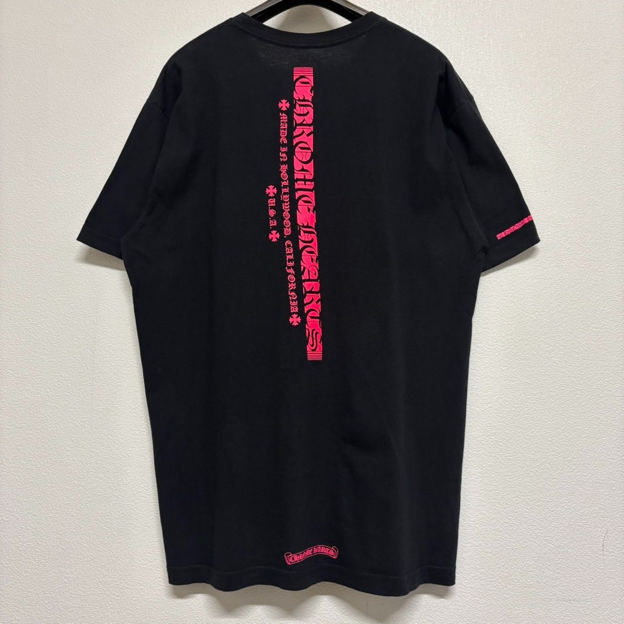 CHROME HEARTS クロムハーツ ストライプ ロゴ ネオン ピンク 黒 