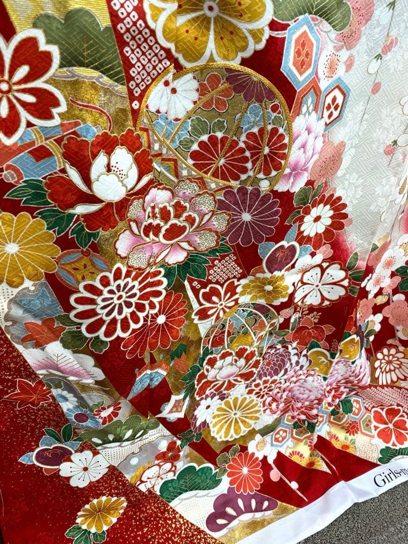 振袖 仮絵羽 舞台衣装 金駒 金彩 銀彩 紋意匠 正絹 未仕立て品 八掛