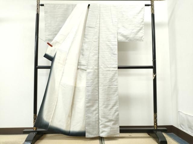 平和屋着物●上質な紬　100亀甲　横段文　正絹　逸品　CAAS6876yc 平和屋着物○上質な紬 100亀甲 横段文 正絹 逸品 CAAS6876yc - メルカリ