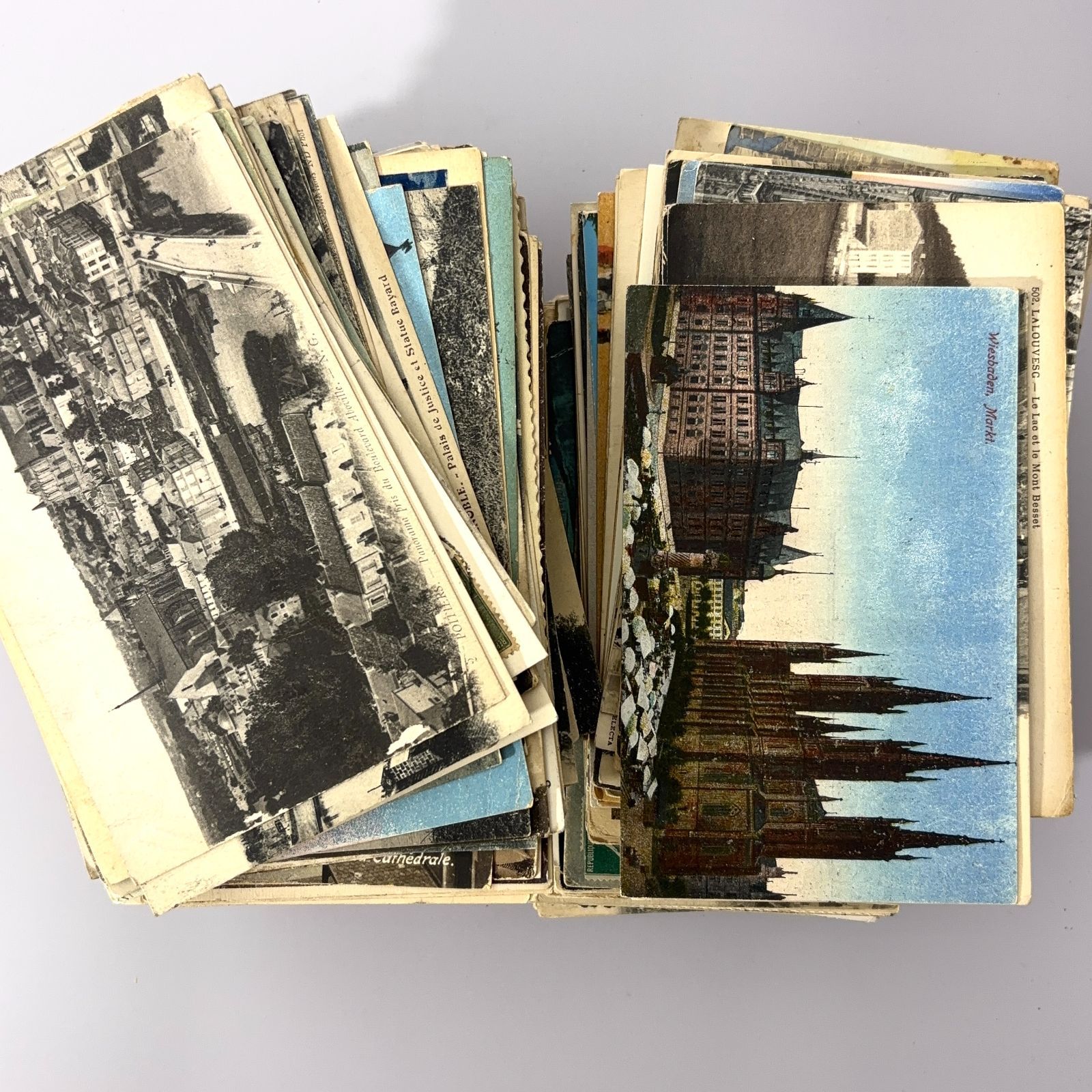 色あせも魅力 フランス＆ヨーロッパの古いポストカードまとめ買い