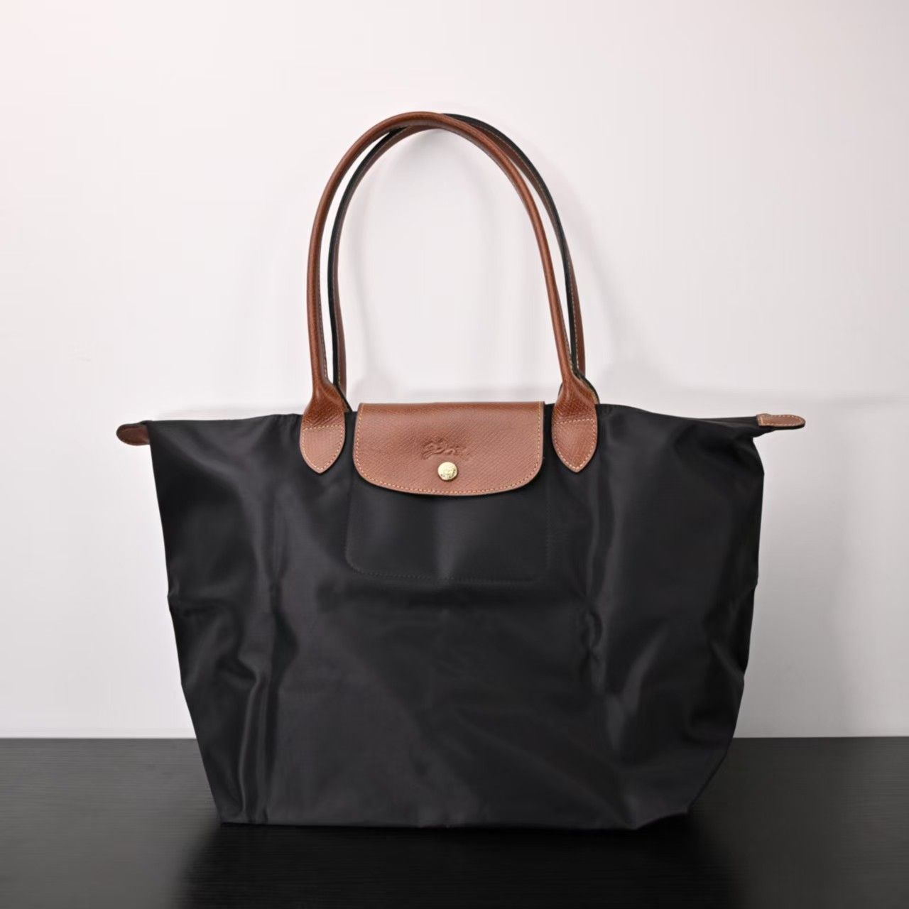 大人気 Longchamp ロンシャン レディース ナイロントートバッグ