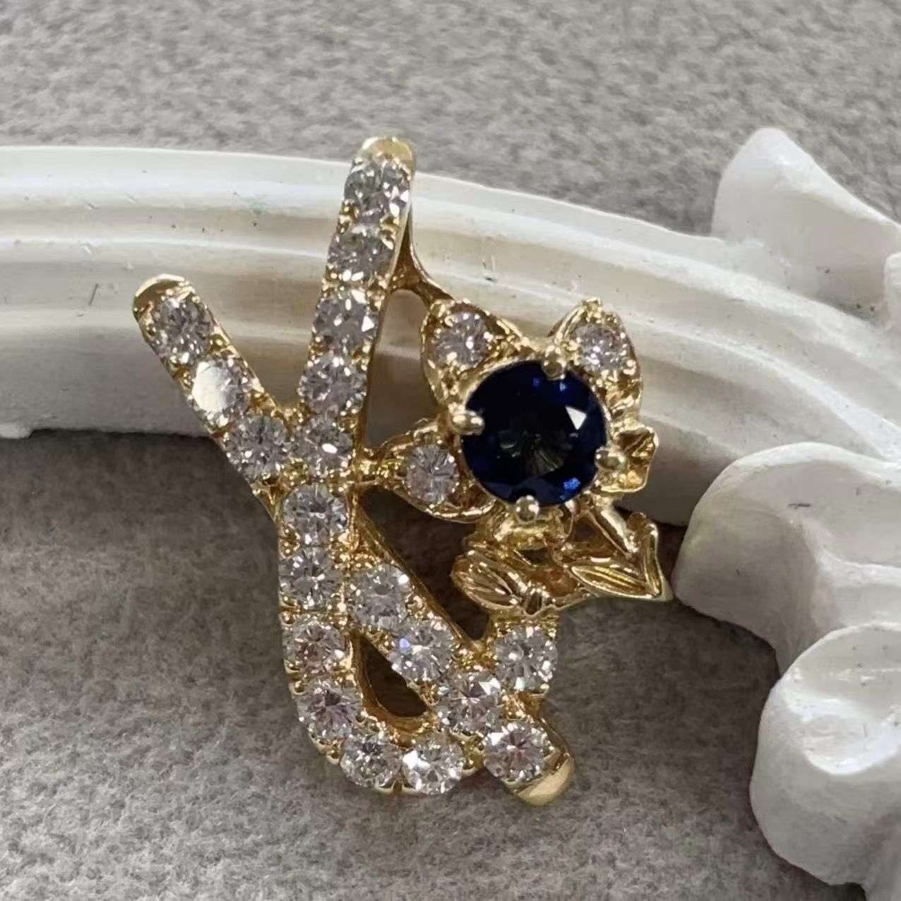 木内 賢治 サファイア0.5ct ダイヤモンド0.68ct ペンダント K18 -X9807