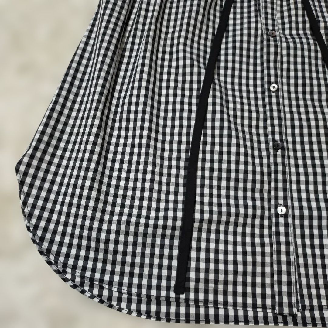 リボン付き ノースリーブブラウス