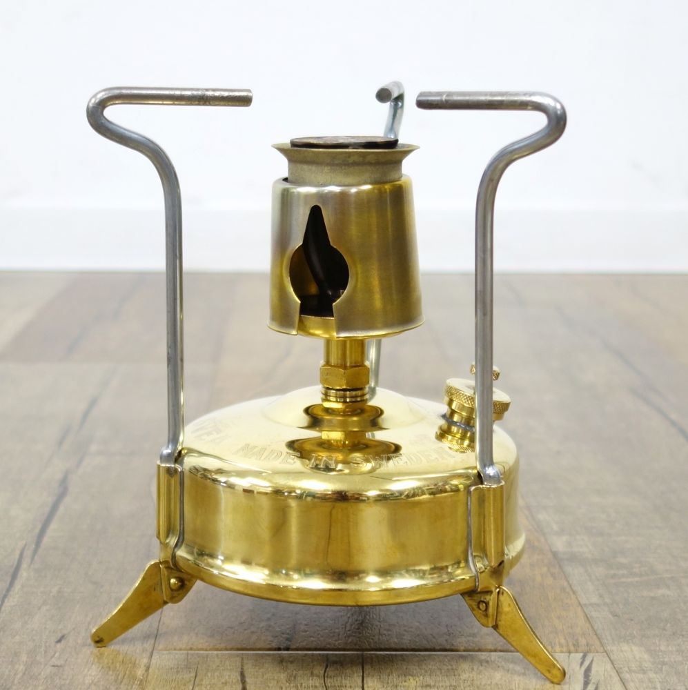 整備済 スベア SVEA No.121 STOVE 赤缶 ケース 付き ケロシン シングル ストーブ バーナー キャンプ 登山 アウトドア 整備済 スベア SVEA No.121 STOVE 赤缶 ケース 付き ケロシン