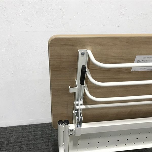 スクールデスク 研修デスク フラップ式 ワイヤー棚 幕板 キャスター付 ナチュラル MARWIL-DEMENAGEMENTS_CH