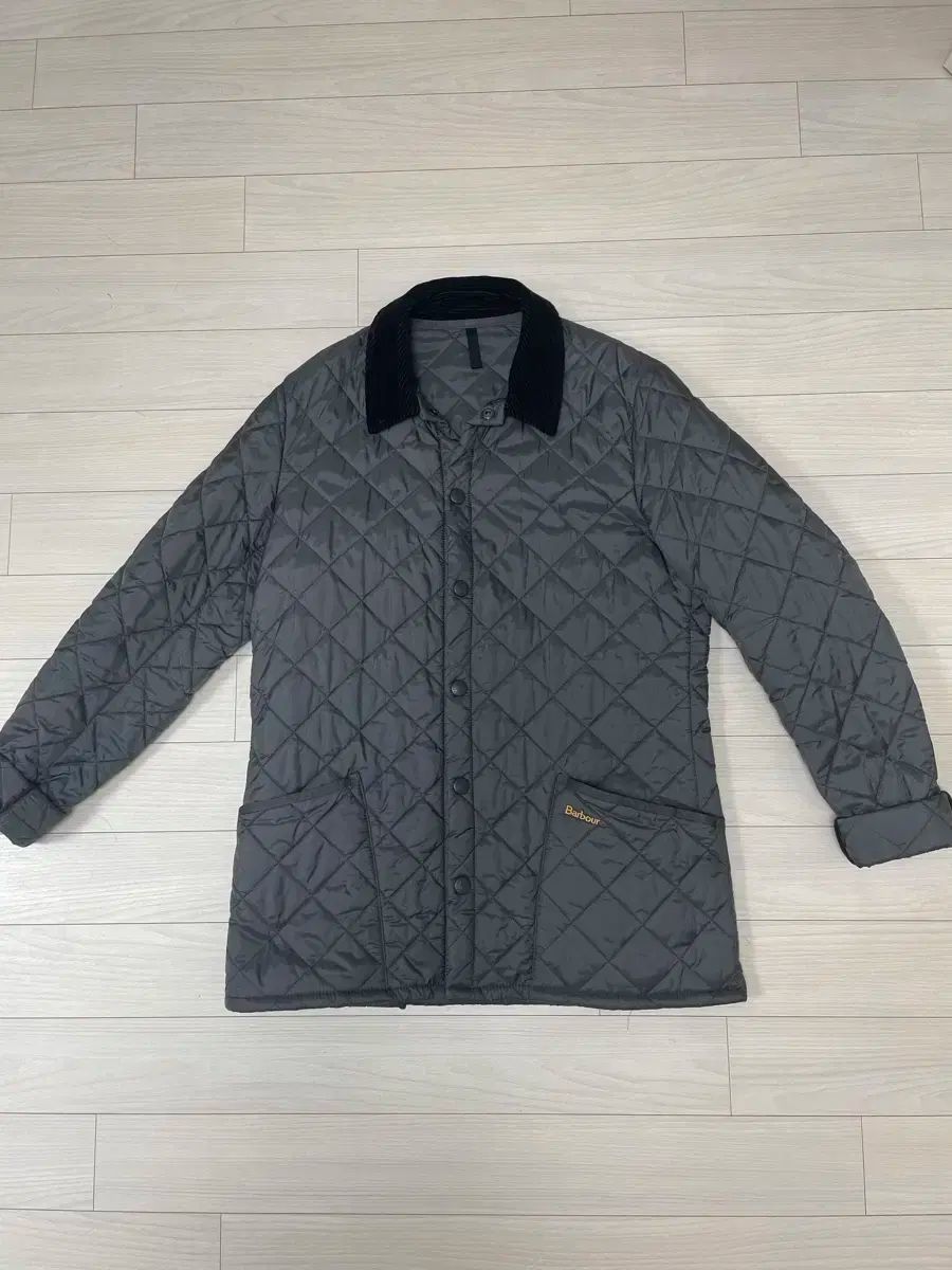 BARBOUR(バブアー) キルティング ジャケット ／ カントリータイヤ 限定品