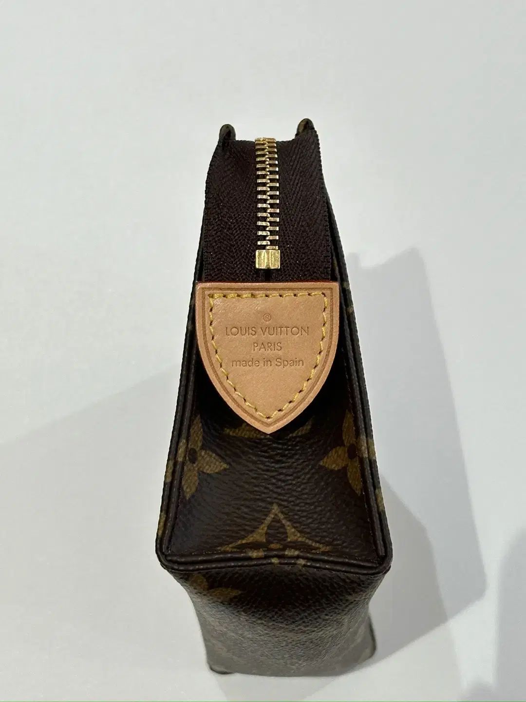 ポシェット トワレ