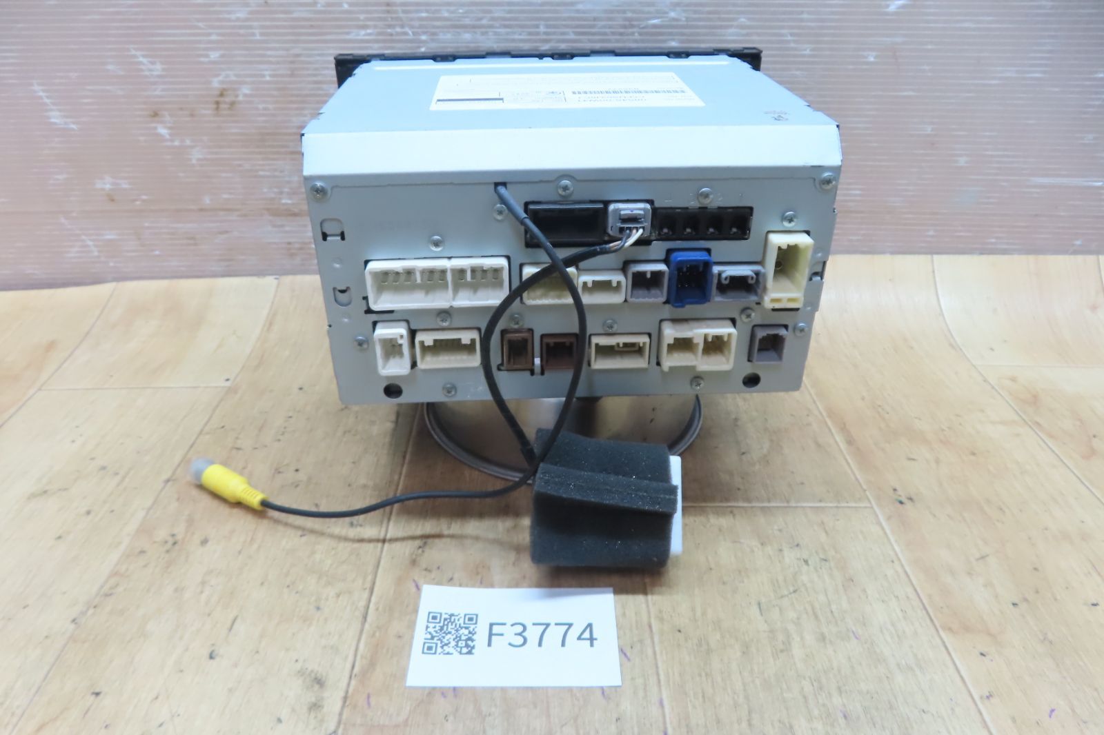 付 F3774 トヨタ純正 NSZN-W64T SDナビ 地図2016年 地デジTVフルセグ内蔵 Bluetooth内蔵 CD DVD再生OK 本体のみ BRIGHTFACE_UK